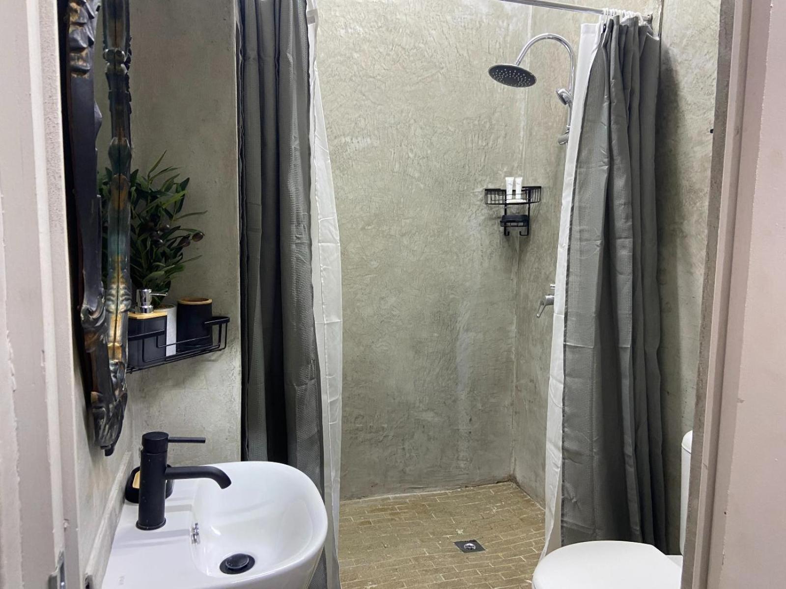 Aloe Guesthouse Klerksdorp Exterior photo