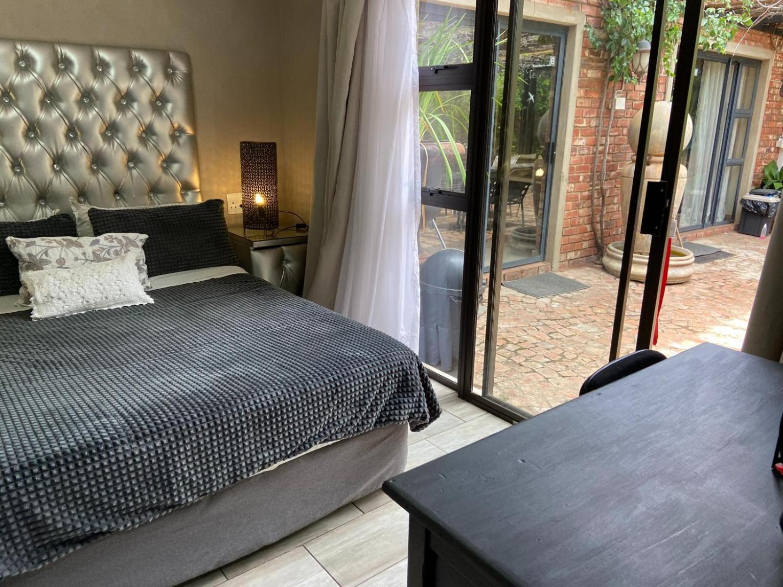Aloe Guesthouse Klerksdorp Room photo